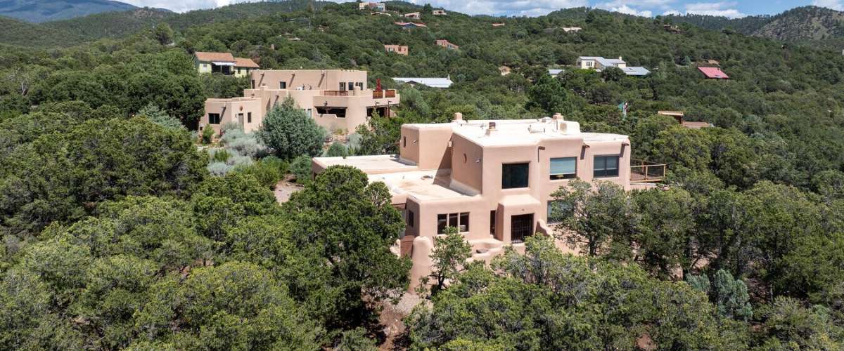 aerial photo of luxury homes in Hyde Park, New Mexico.